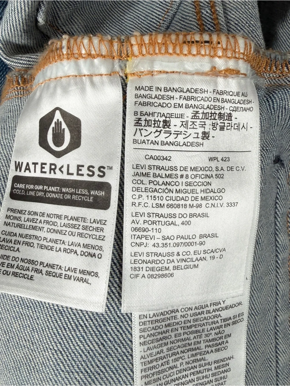 Mens Levi's Jean Jacket Size Medium Light Wash 100% Cotton Denim